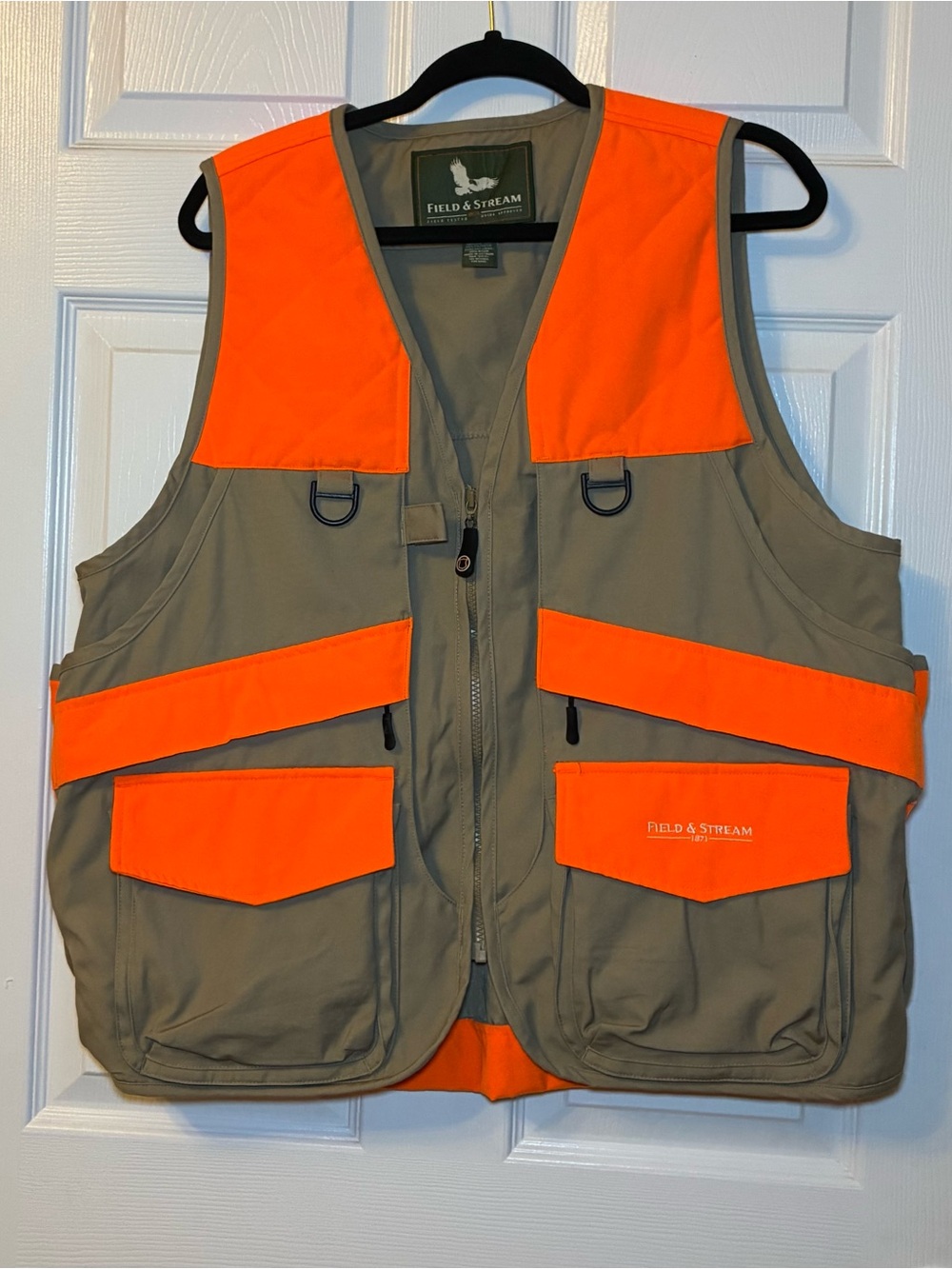 Field & Stream Men’s Hunting Vest L Orange/Gray Solid Zip & magnetic pockets